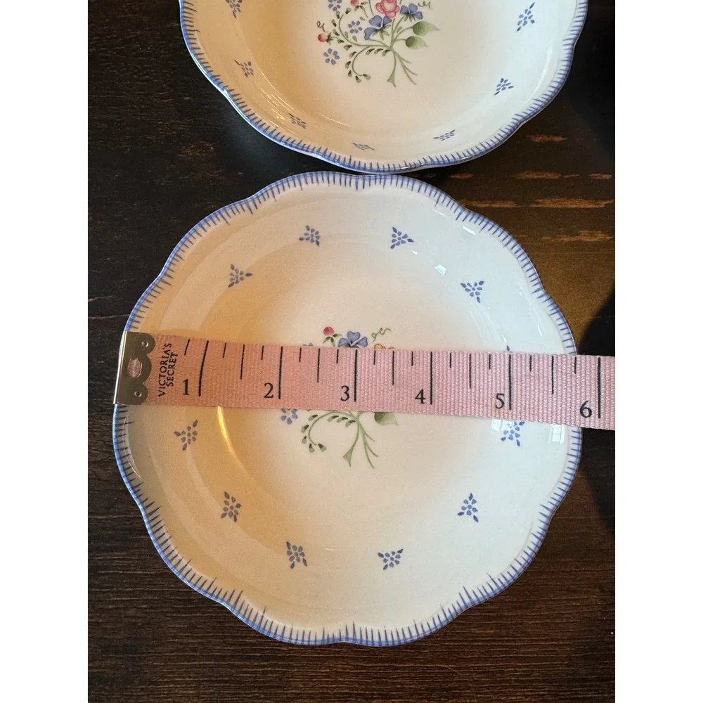 Nikko Japan American Country Rena Fruit Dessert Bowls Set of 4 Floral Blue Rim